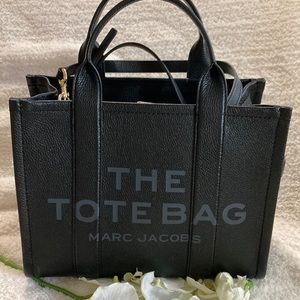 Marc Jacobs THE TOTE BAG